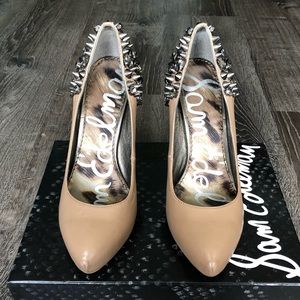 Sam Edelman ‘Roza’ Spiked Matte Leather Pumps Nude